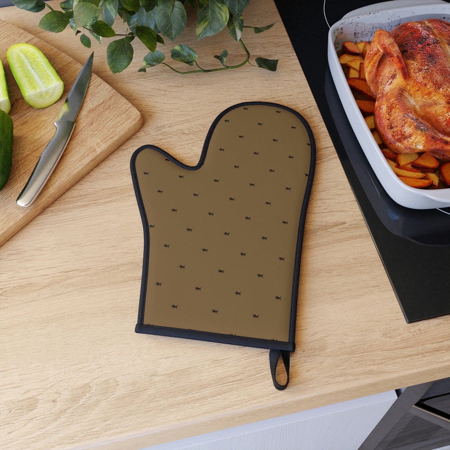 Mocha Fish Oven Glove