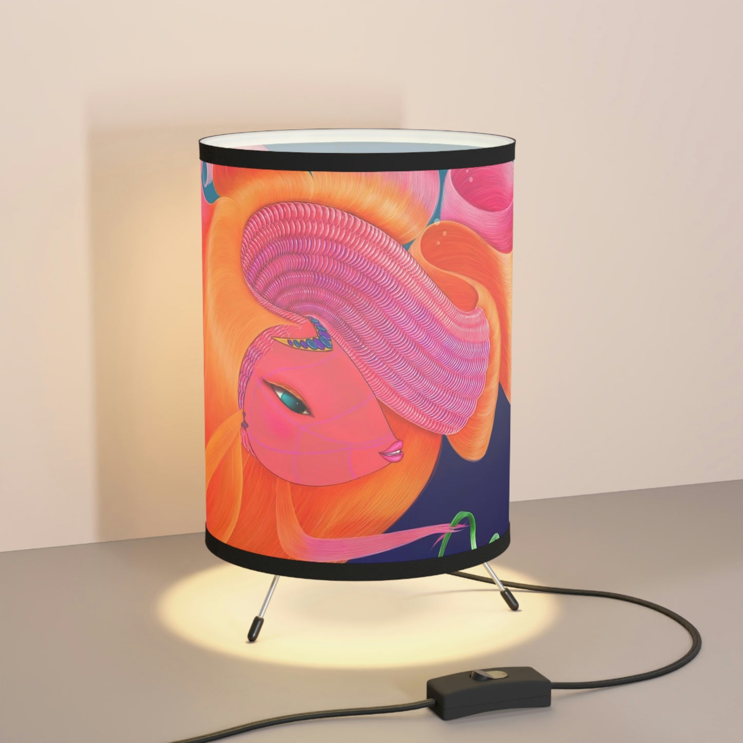 Tripod Lamp with High-Res Printed Shade, US\CA plug